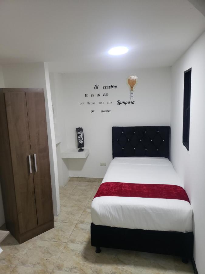 Aw Hotel American Travel Bogotá Zewnętrze zdjęcie
